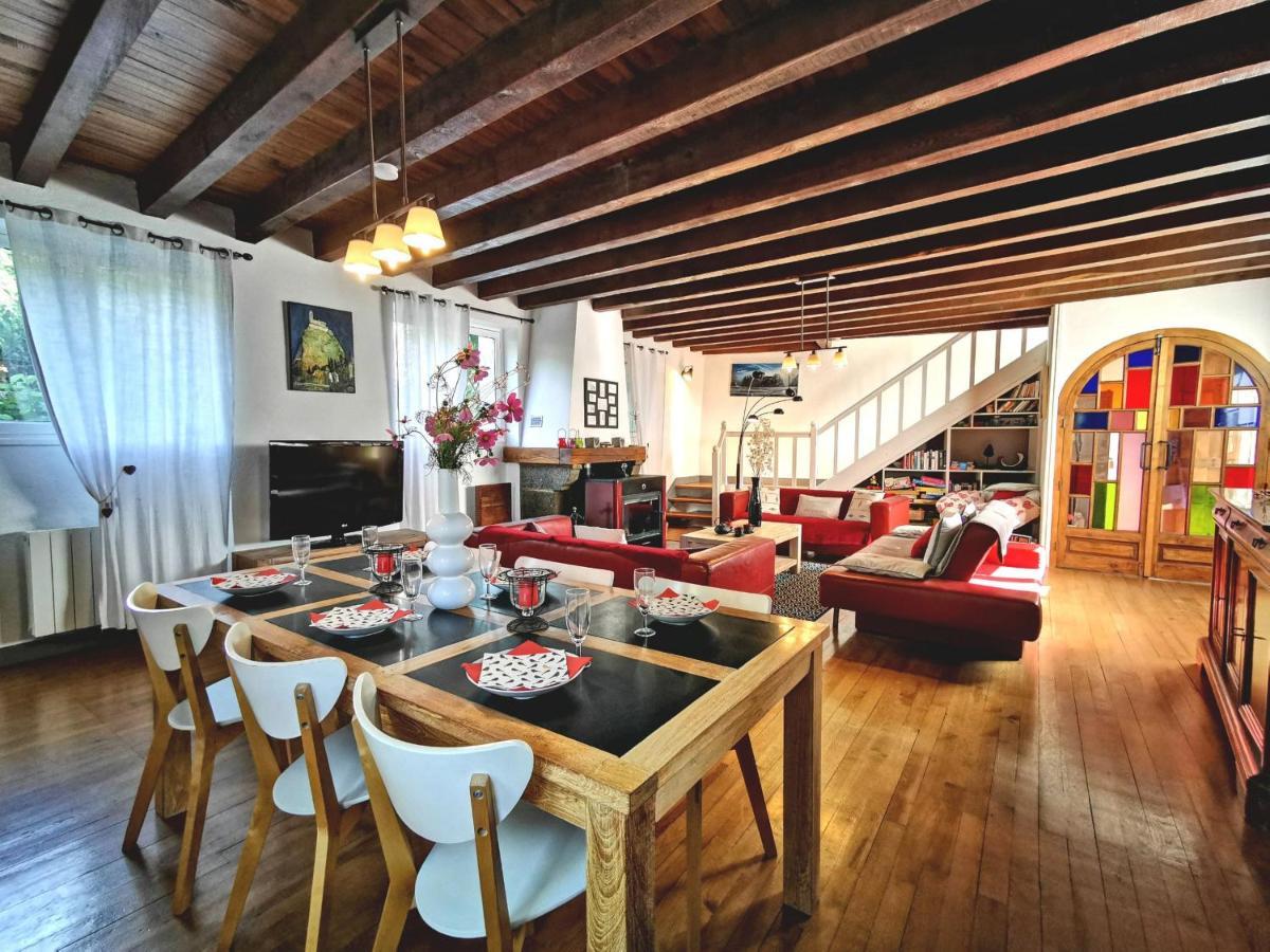 Grande Maison Au Coeur D'Un Village Historique Avec Terrasse Et Wifi Inclus - Fr-1-582-308 Saint-Vidal Exterior foto